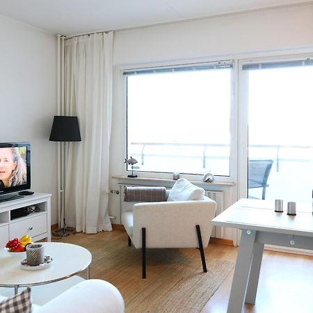 Modernes 2-Zimmer-Appartement Mit Balkon. ヴェスターラント エクステリア 写真